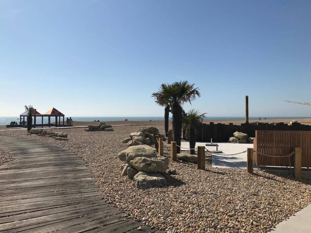 The Leas View Apartment Folkestone Bagian luar foto